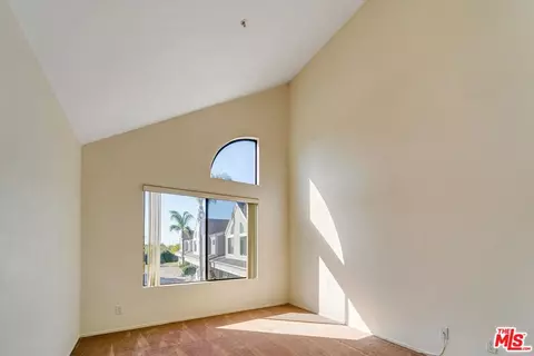 Bedroom - 4501 Carpinteria Ave #C, Carpinteria, CA 93013 photo 4 of 8