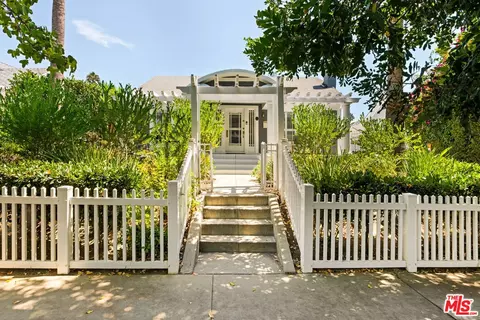 1308 N Ogden Dr, West Hollywood, CA 90046