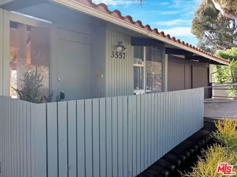 3557 Serra Rd, Malibu, CA 90265 photo 4