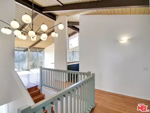 3557 Serra Rd, Malibu, CA 90265 photo 11