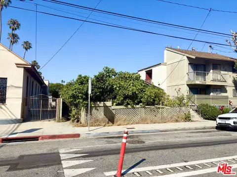 2005 4th St, Santa Monica, CA 90405
