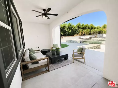 Exterior - 248 Snapdragon Ln, Glendora, CA 91741 photo 6 of 7