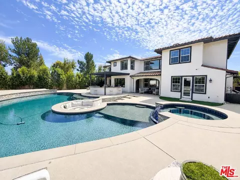 Exterior - 248 Snapdragon Ln, Glendora, CA 91741 photo 2 of 7
