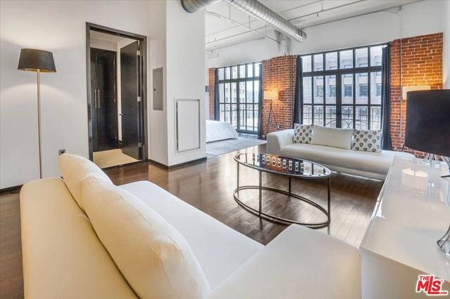 1645 N Vine St #905, Los Angeles, CA 90028