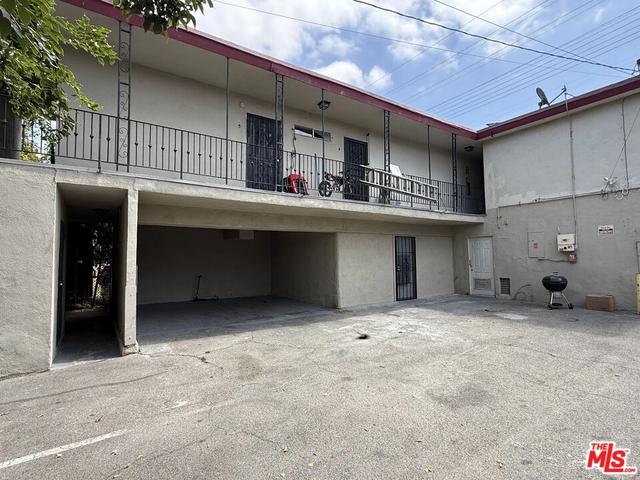 3711 S Western Ave, Los Angeles, CA 90018