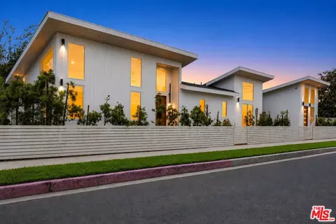 11959 W Juniette St, Culver City, CA 90230