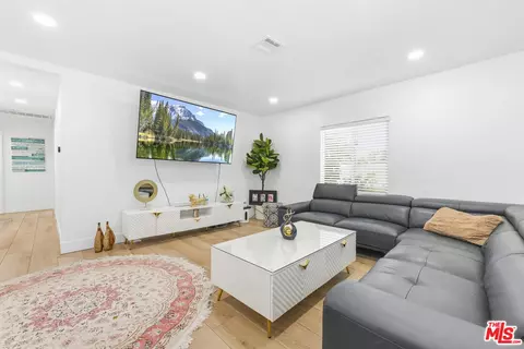 Other - 10214 Marcus Ave, Tujunga, CA 91042 photo 3 of 5