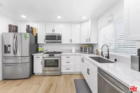 Kitchen - 10214 Marcus Ave, Tujunga, CA 91042 photo 1 of 2