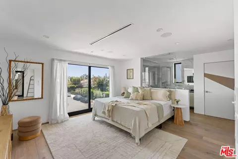647 Mildred Ave, Venice, CA 90291 photo 17