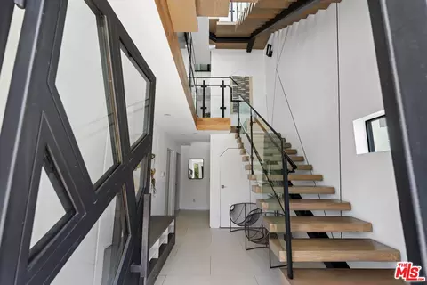 647 Mildred Ave, Venice, CA 90291 photo 21