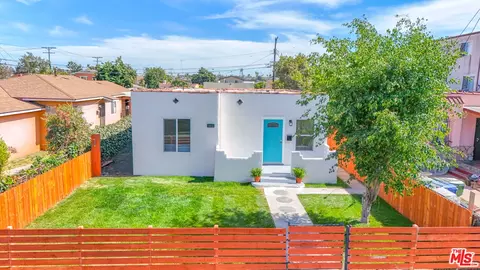 3312 Hyde Park Blvd, Los Angeles, CA 90043