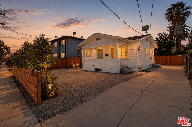 1244 W 107th St, Los Angeles, CA 90044