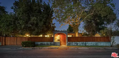5108 Strohm Ave, North Hollywood, CA 91601