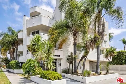 1002 S Burnside Ave #203, Los Angeles, CA 90019