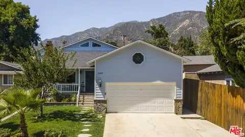 2907 El Caminito St, La Crescenta, CA 91214