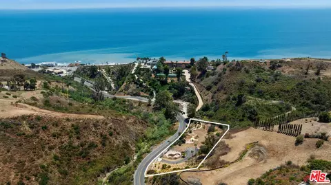 3821 Carbon Canyon Rd, Malibu, CA 90265