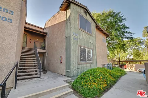 2596 Avenida Del Vis #G104, Corona, CA 92882