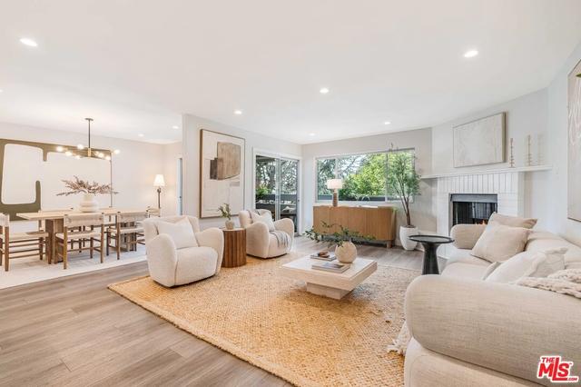 930 California Ave #201, Santa Monica, CA 90403