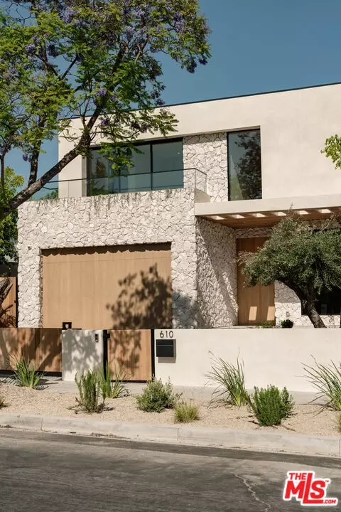 610 N Curson Ave, Los Angeles, CA 90036