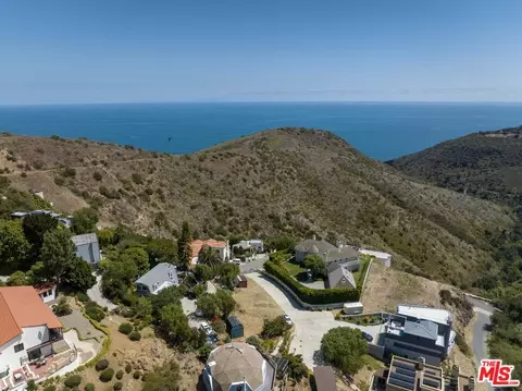3006 Sequit Dr, Malibu, CA 90265 photo 8