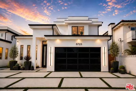 6723 Sunnyslope Ave, Van Nuys, CA 91401