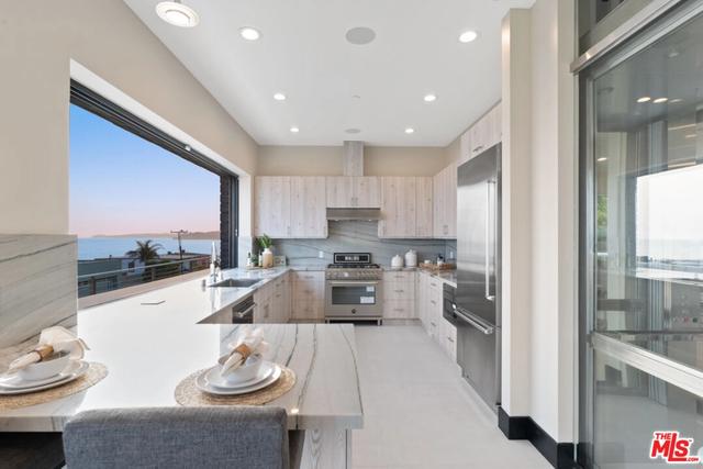25411 Malibu Rd, Malibu, CA 90265