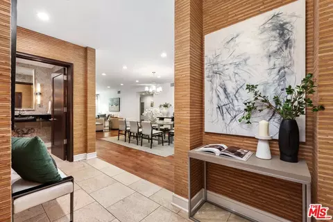 447 N Doheny Dr #102, Beverly Hills, CA 90210