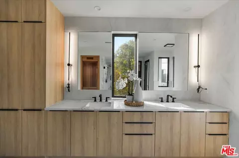 5675 Calpine Dr, Malibu, CA 90265 photo 39