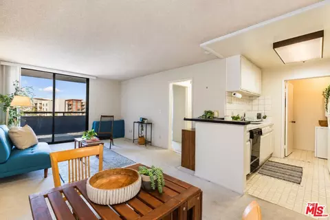222 S Central Ave #315, Los Angeles, CA 90012