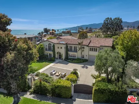 241 Alma Real Dr, Pacific Palisades, CA 90272