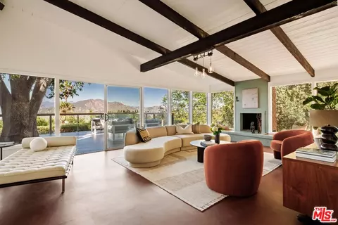7523 Mulholland Dr, Los Angeles, CA 90046