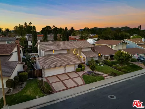 32017 Wallington Ct, Westlake Village, CA 91361