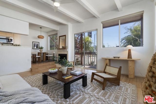 100 S Venice Blvd #3, Venice, CA 90291