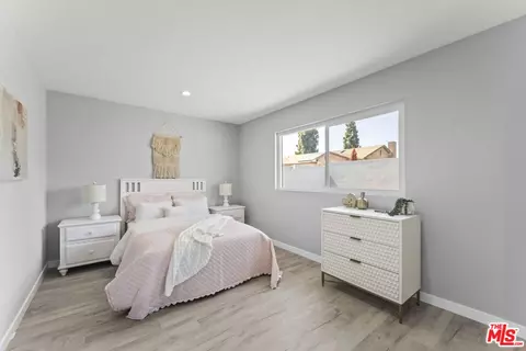 Bedroom - 509 E Moorehaven Dr, Carson, CA 90746 photo 4 of 5