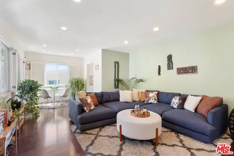 3631 Division St, Los Angeles, CA 90065