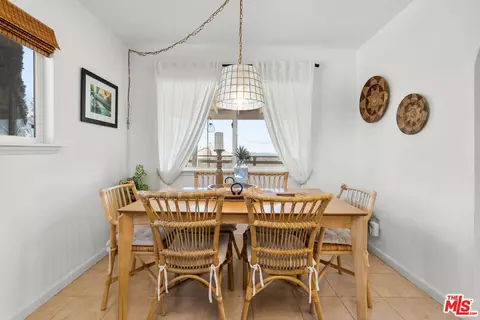 Dining - 55436 Cone Blvd, Landers, CA 92285 photo 1 of 3