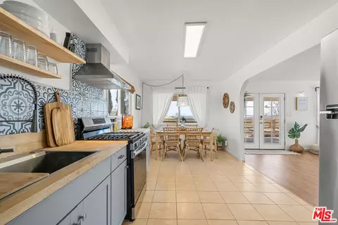 Kitchen - 55436 Cone Blvd, Landers, CA 92285 photo 3 of 3