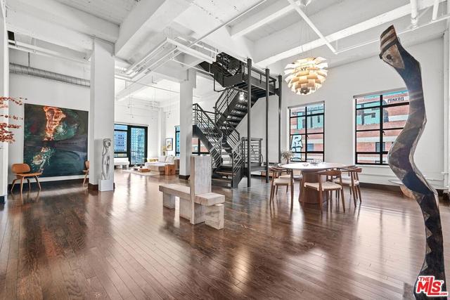849 S Broadway #1210, Los Angeles, CA 90014