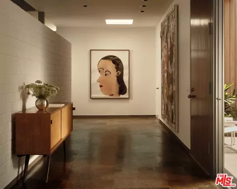 Entry Way - 1035 Summit Dr, Beverly Hills, CA 90210 photo 1 of 4