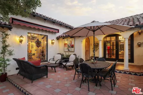 542 N Detroit St, Los Angeles, CA 90036