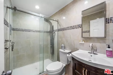 Bath - 160 W Jay St, Carson, CA 90745 photo 2 of 3