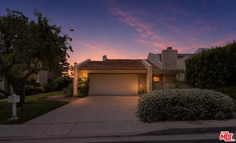 2755 Bottlebrush Dr, Los Angeles, CA 90077