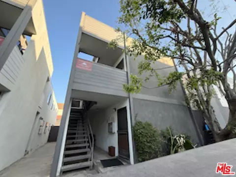 36 Horizon Ave, Venice, CA 90291