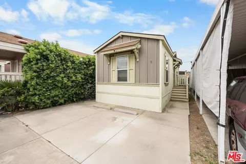 250 W Midway Dr #5, Anaheim, CA 92805
