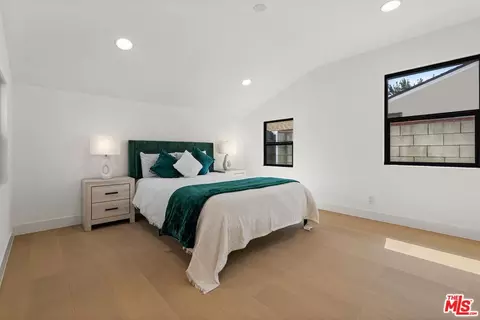5253 Buffalo Ave, Sherman Oaks, CA 91401 photo 23