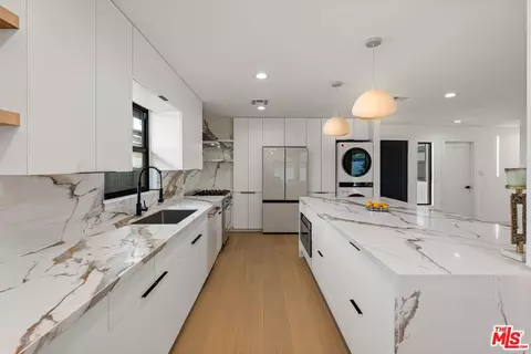 5253 Buffalo Ave, Sherman Oaks, CA 91401 photo 4