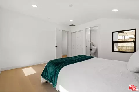 5253 Buffalo Ave, Sherman Oaks, CA 91401 photo 24