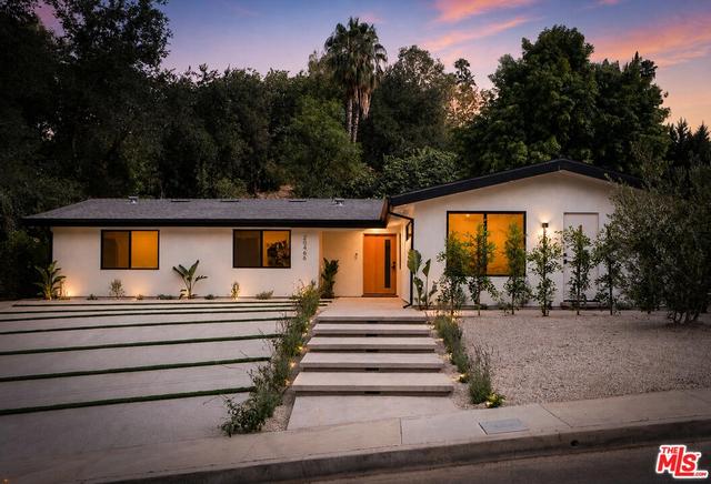 20466 Miranda St, Woodland Hills, CA 91367