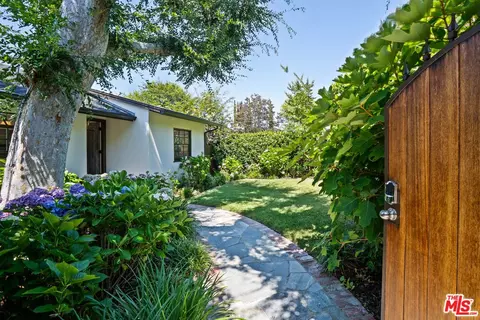 13009 Greenleaf St, Studio City, CA 91604