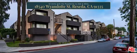 7249 Baird Ave, Reseda, CA 91335 photo 3